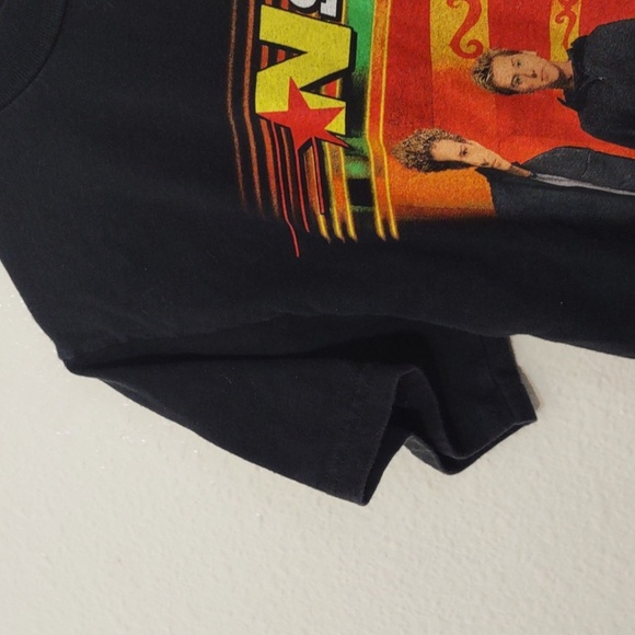 VINTAGE SLIGHTLY USED NSYNC NO STRINGS ATTACHED CONCERT TSHIRT 2000 SIZE S - Picture 5 of 9